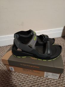 mens sandals