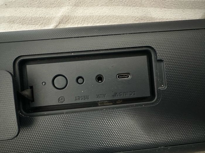 portable speaker