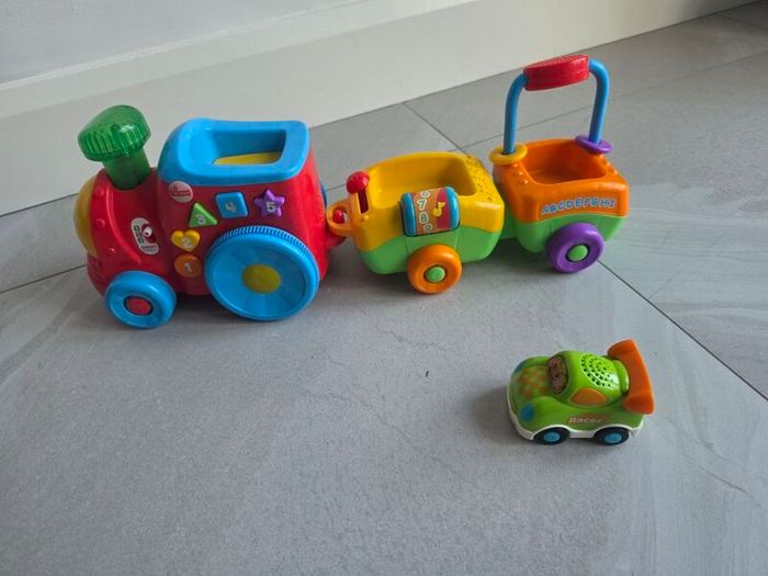 toys/train