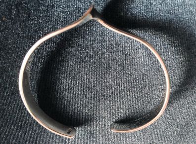 Sterling silver bangle