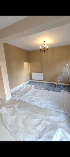 Painter | Interior | Great Prices, Quality Finish & Repairs
