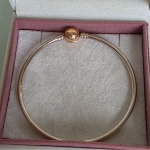 Pandora sterling silver bangle with 14k Rose gold-plated clasp (size 21cm) perfect condition like new (no box)