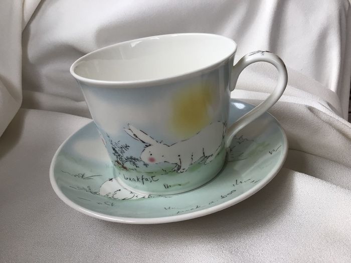 New Aynsley Breakfast Mug and Saucer in Rabbits Pet Collection