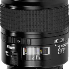 Nikon AF-D 105mm f2.8 Micro + Macro Ring flash