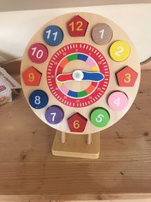 Learn to read the clock. Child's Wooden clock in box