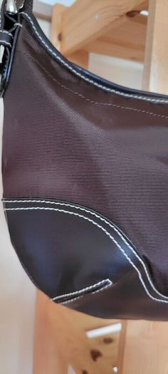 shoulder bag
