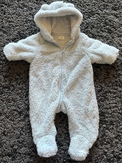 Newborn zip up pramsuit