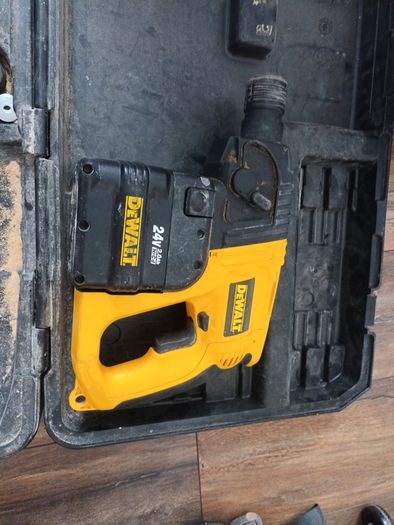 dewalt sds