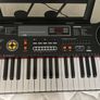 Electronic keyboard 61 keys Image 3