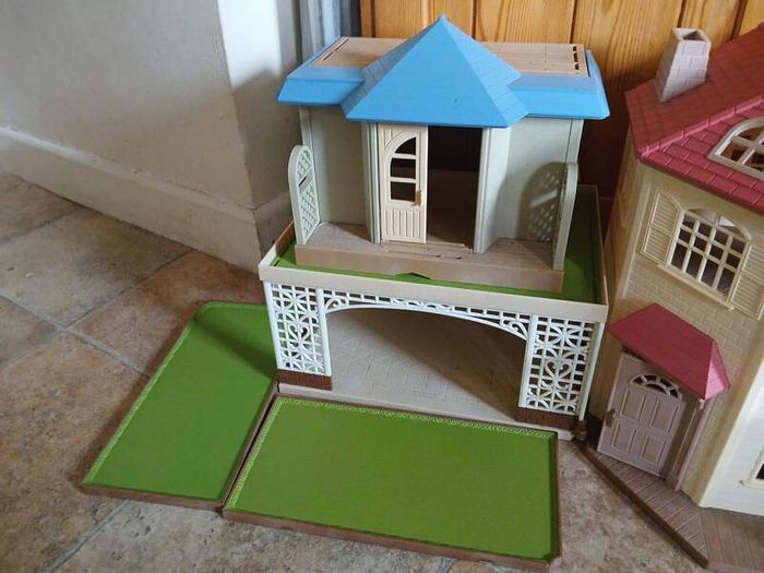 Sylvanian Family Home