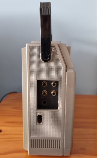 Vintage Philips Spatial Stereo Radio Cassette Player TR 2821/15, works perfect.