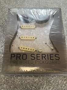 Emg Pro Series Fender Stratocaster pre wired pick guard+Pickups. Mav fives Made in The USA