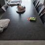 dining room table and chairs Image 2