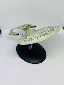 Star Trek USS Enterprise NCC - 1701 D