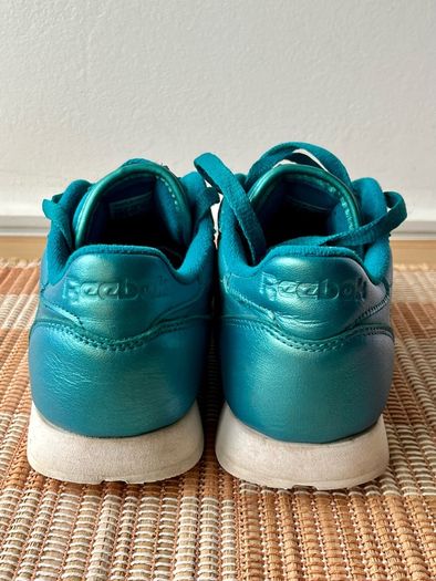 Metallic teal leather rebook trainers, uk5