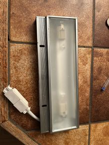 Roca Bathroom Light