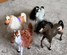 Toy horses