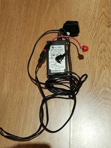 Qili Power Battery Charger