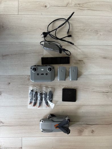 DJI Air 2S Fly More Combo Excellent Condition with 3 Batteries & ND Filters