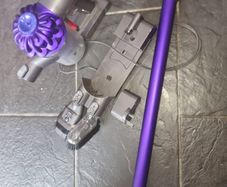 Dyson v6