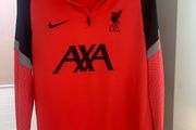 liverpool training top