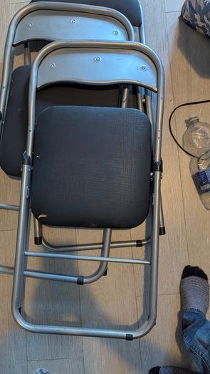Set of 3 folding chairs