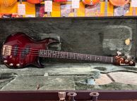 main image for ad Yamaha Broad Bass BB850 Wine Burst 1980's