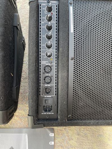 Behringer Eurolive F1220D pair