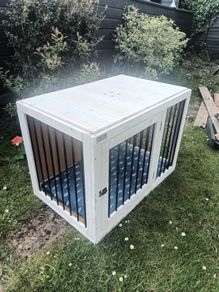 dog crate for sale 80 euro or nearest offer