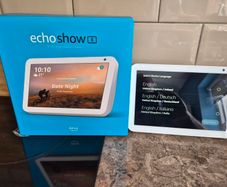 Echo Show 8