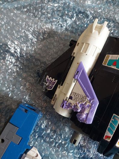 Transformer G1  Overlord/  Wanted
