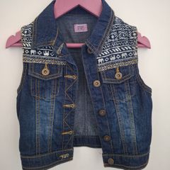 F&F denim girls gilet. Size 5 years