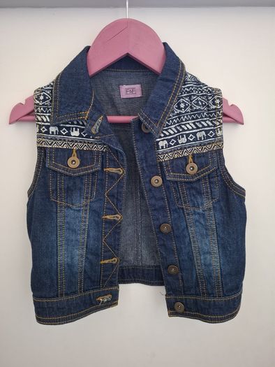F&F denim girls gilet. Size 5 years