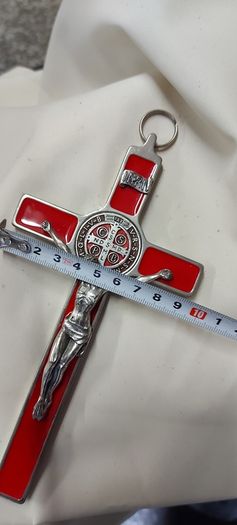 large red crucifix cross,,lovely condition,, beautiful,,,buyer collects or pays postage thank you,,sold as is ,some of the money will be going to charity,good cause ,,
