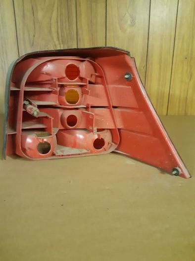 Volkswagen Golf 5 Door 00-05 Rear/tail Light (passenger Side) 1j6945095r