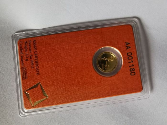 Valcambi 2.5g fine gold carded sealed