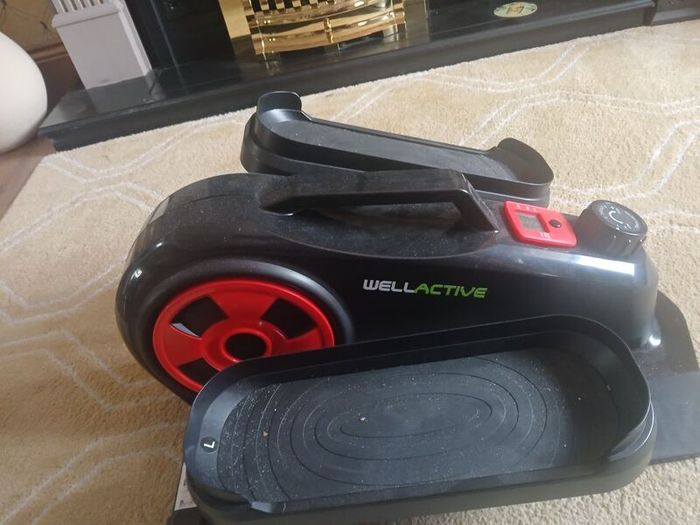mini cross trainer
