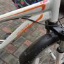 Kryptonite lock included! Specialized Hotrock 20 kids bike Image 5