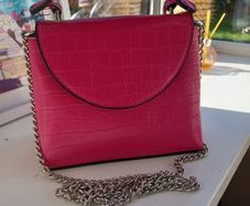 Ladies Cerise Pink Mock Croc Crossbody Bag