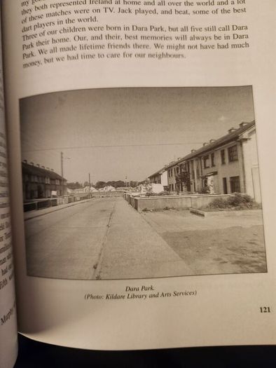 Newbridge.  A Town, A People. Social Housing In Newbridge  1900-1996. By John Durney. Signed First Edition Paperback In Good Condition.