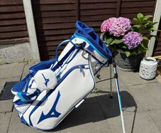 Mizuno Tour stand bag
