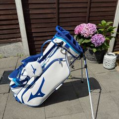 Mizuno Tour stand bag
