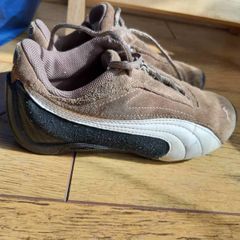 Puma trainers Junior 10 (28 EUR)