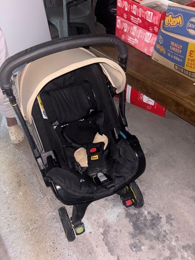 Doona I and Isofix base