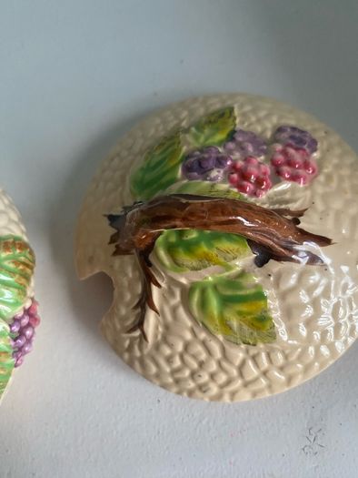 wade bramble ceramic dish with lid