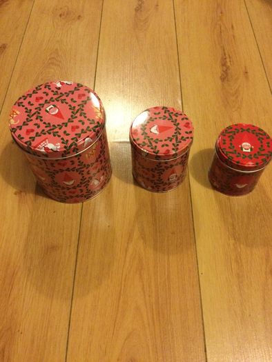 3 Beautiful Metal Tins with Christmas theme