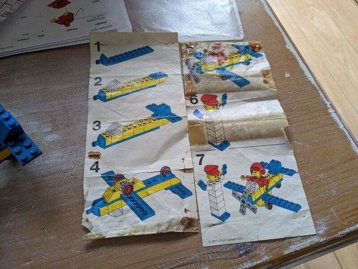 vintage Lego set 213 airplane ride 1977