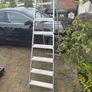 step ladder Image 3