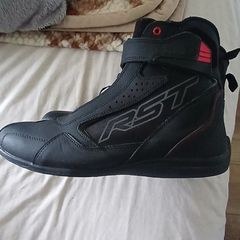 rst frontier boots