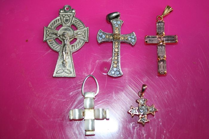 Collection of 5 Crosses Jesus Christian Onyx Zirconia Others 5cm , 3,5cm